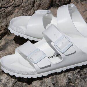 NWT Birkenstock Arizona Essentials EVA Slide Sandal - Women's